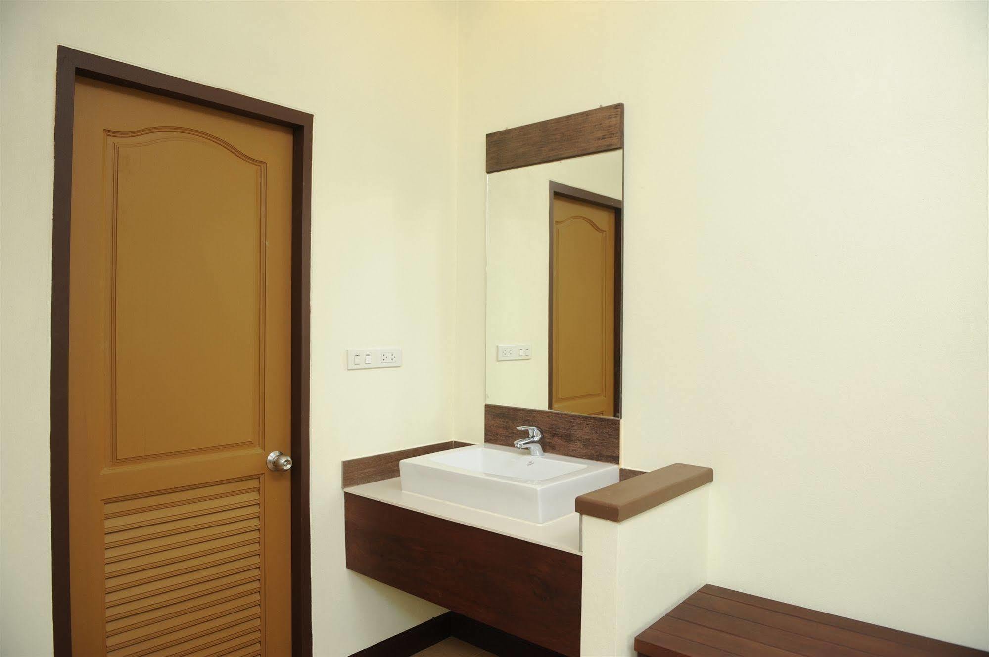 Mawin Hotel Chiang Mai Ngoại thất bức ảnh